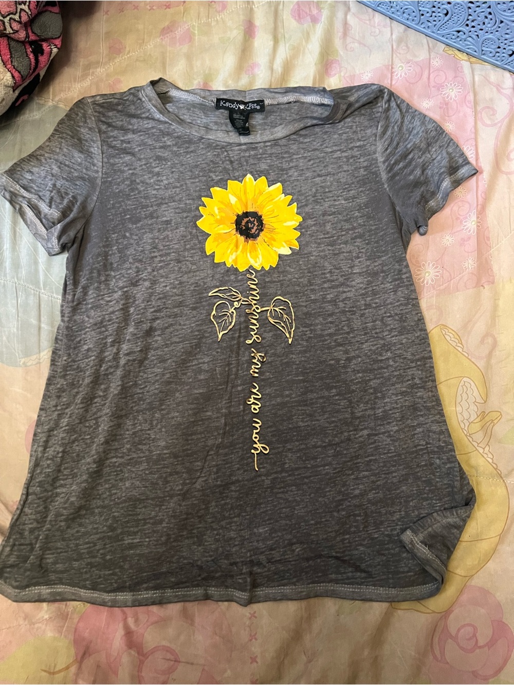 Kids Gray Sunflower Graphic Tee - Yellow Floral Print